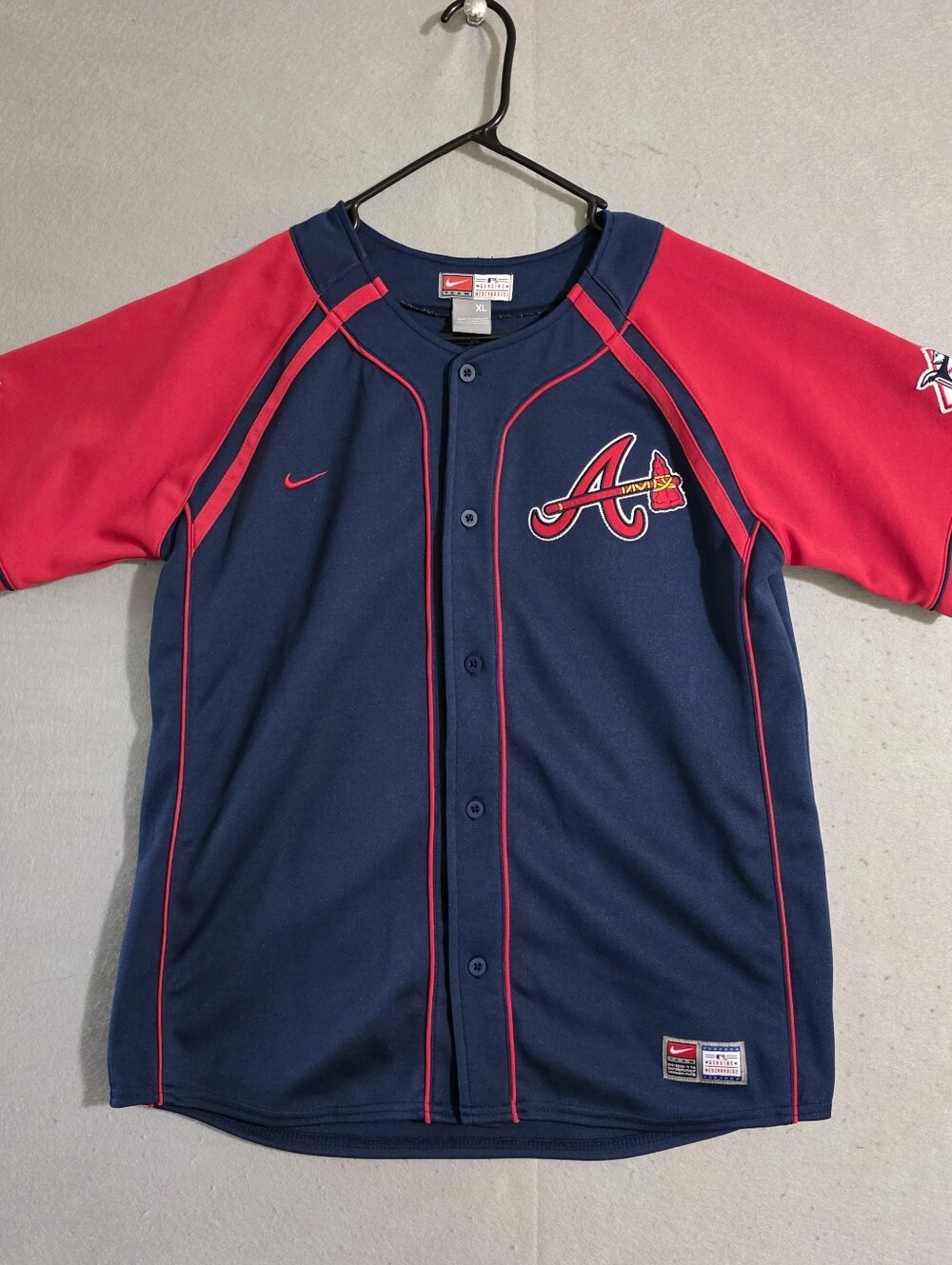 Vtg Nike Youth Atlanta Braves Chipper Jones #10 Jersey Size Youth XL - Picture 1 of 13